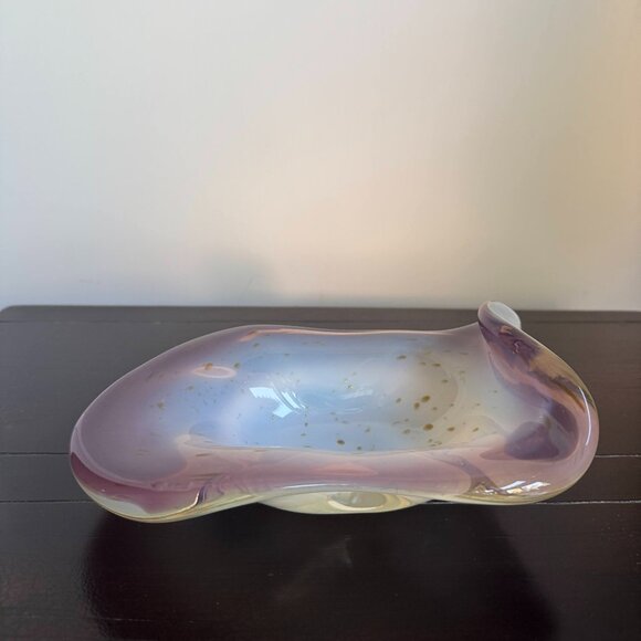 Fratelli Toso Murano Opalescent Lavender Aventurine Flecks Italian Art Glass Bow